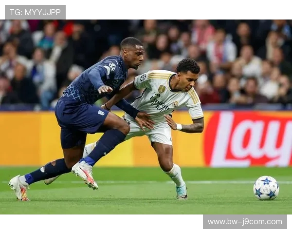 深入解析足球比赛中难以把握比赛结果的多重关键原因全景化分析