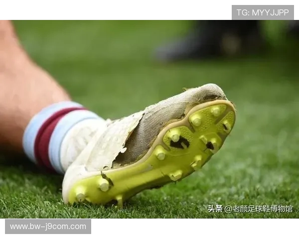 为什么足球鞋容易导致拐脚现象及我们该如何有效全面预防相关风险