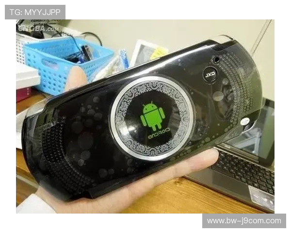 创新设计：面向足球爱好者的智能学习机方案探索与实践